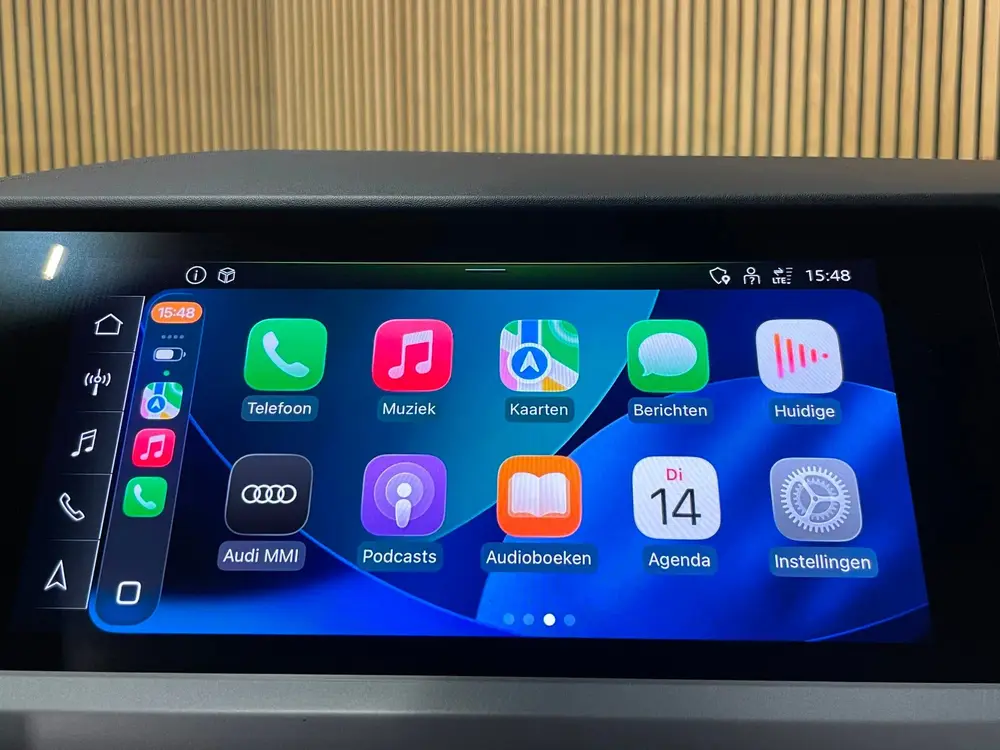 Audi Q4 e-tron 40 uit 2022, foto 12