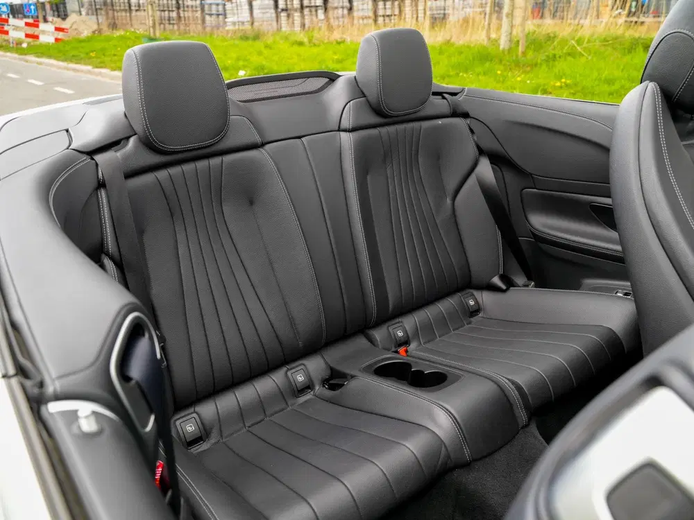 Mercedes-Benz E-Klasse 200 Premium Plus uit 2019, foto 19