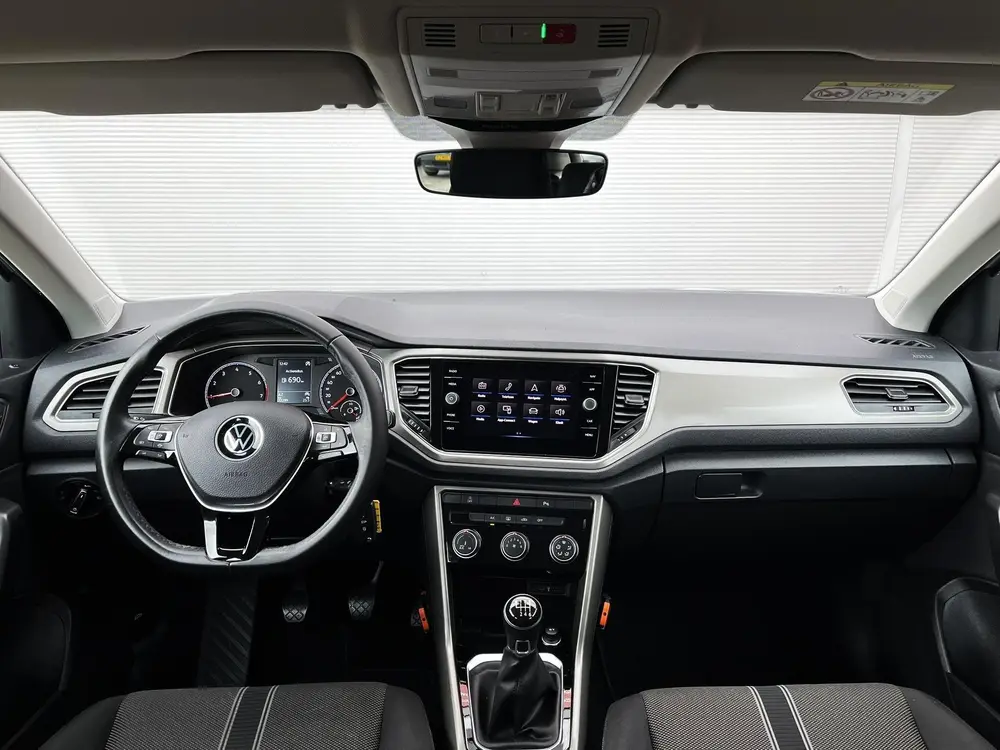 Volkswagen T-Roc 1.0 TSI 110pk Style Business | Navigatie | uit 2022, foto 5