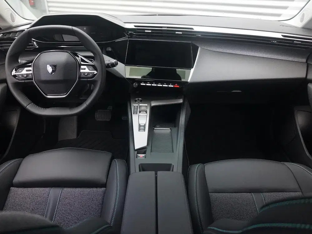 Peugeot 308 1.6 Plug-in Hybrid 180 Allure Avantage uit 2025, foto 9