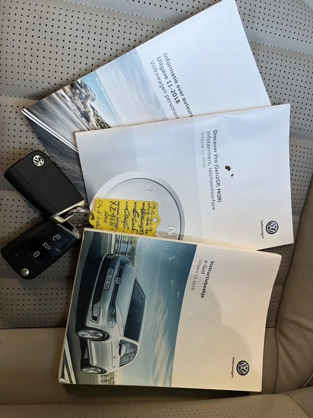 Volkswagen E-Golf 100% Elektrisch Airco Cruise controle Virt uit 2019, foto 14