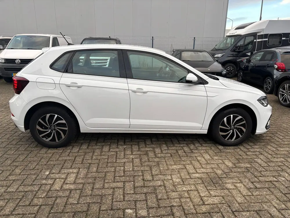 Volkswagen Polo 1.0 TSI Life Business uit 2023, foto 4