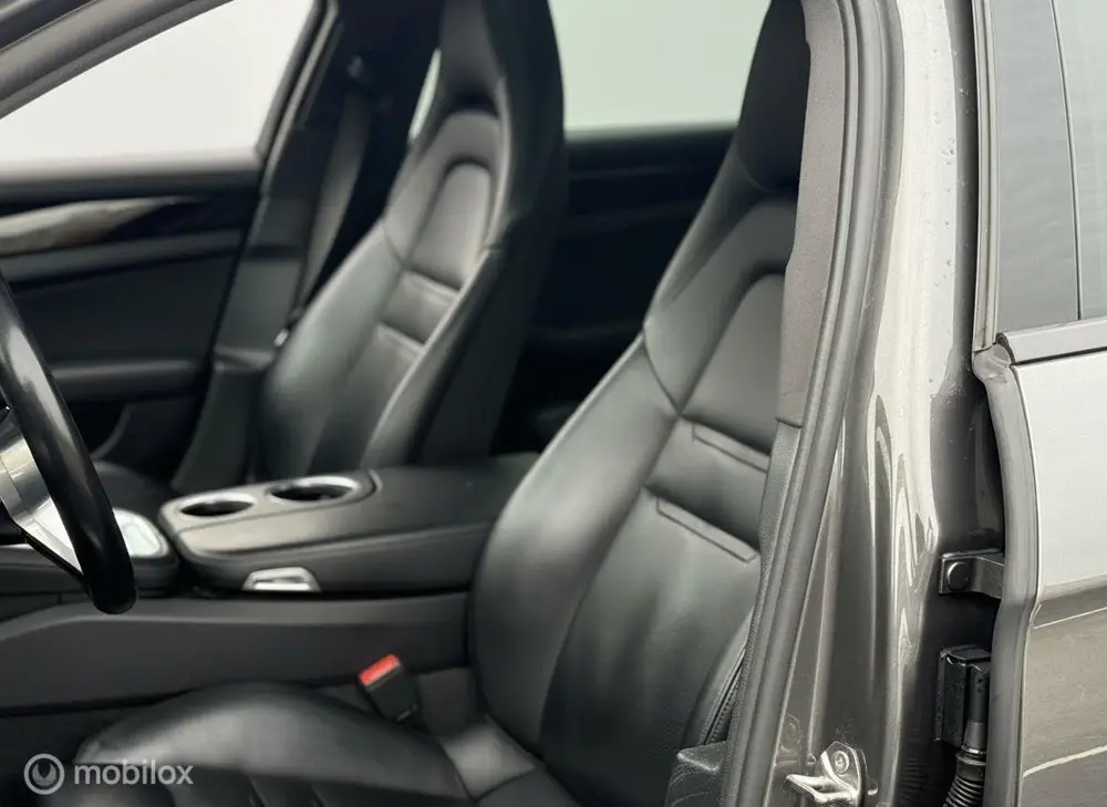 Porsche Panamera 2.9 4 E-Hybrid PANO|360|BOSE| uit 2019, foto 15