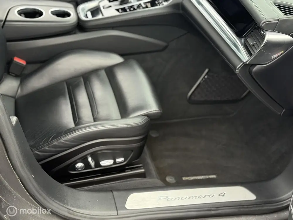 Porsche Panamera 2.9 4 E-Hybrid PANO|360|BOSE| uit 2019, foto 19