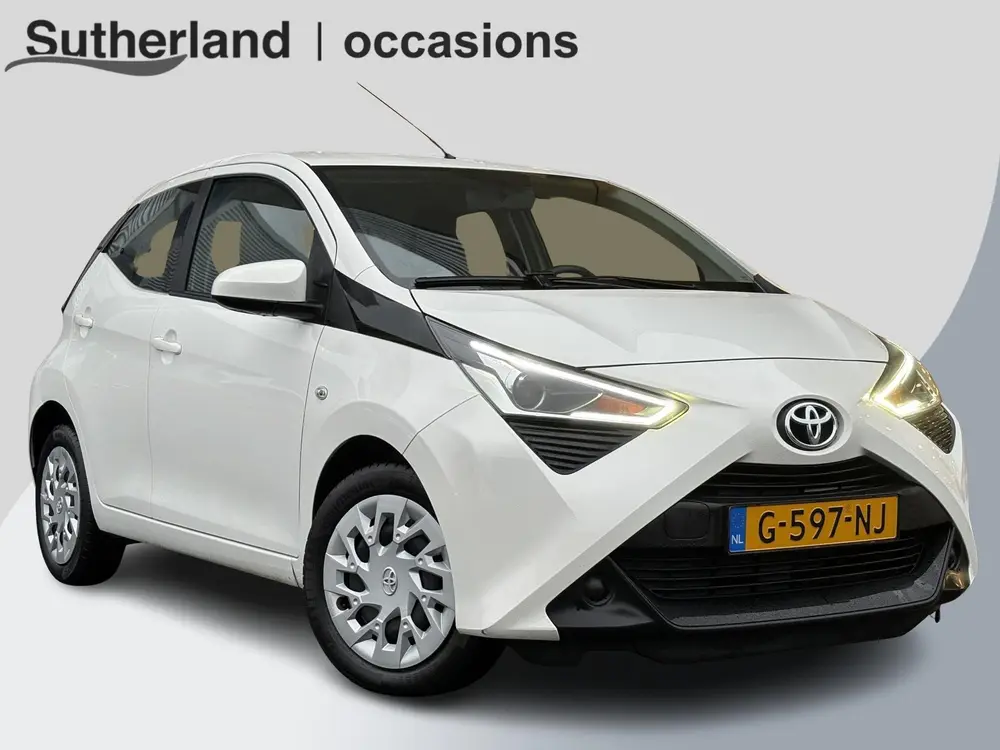 Toyota Aygo 1.0 VVT-i x-play uit 2019