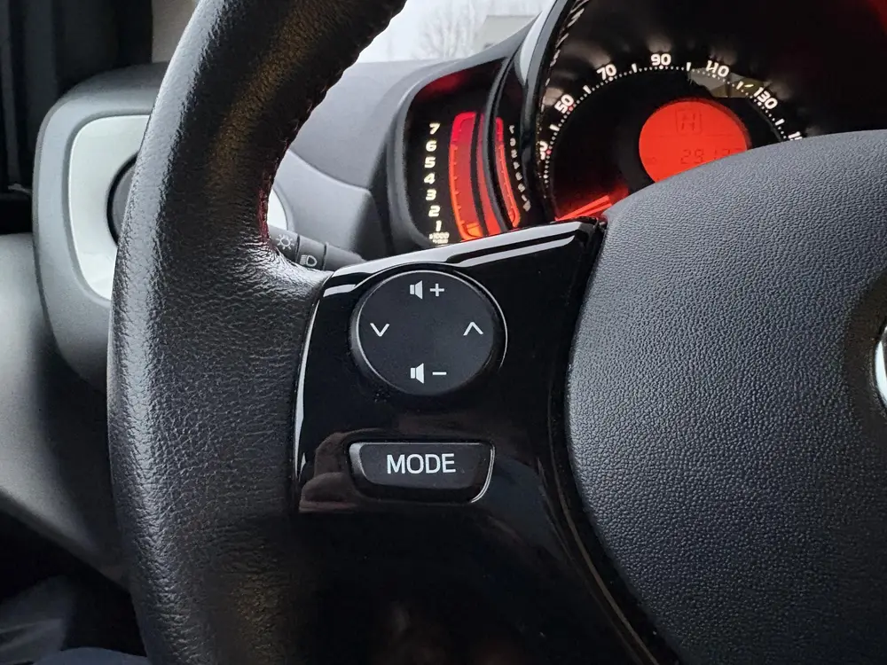 Toyota Aygo 1.0 VVT-i x-play uit 2019, foto 20