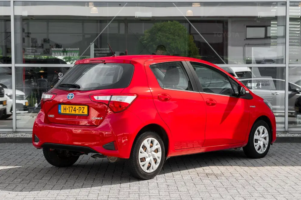 Toyota Yaris 1.5 Hybrid Active uit 2020, foto 2