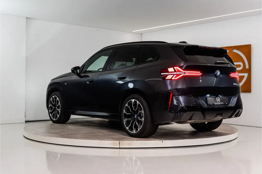 BMW X3 30e xDrive M-Sport 299PK uit 2025, foto 3