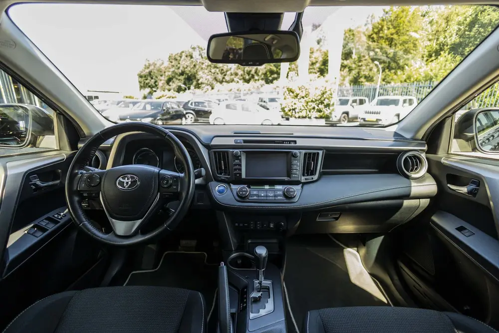 Toyota RAV4 2.5 Hybrid Energy (bj 2019, automaat) uit 2019, foto 17