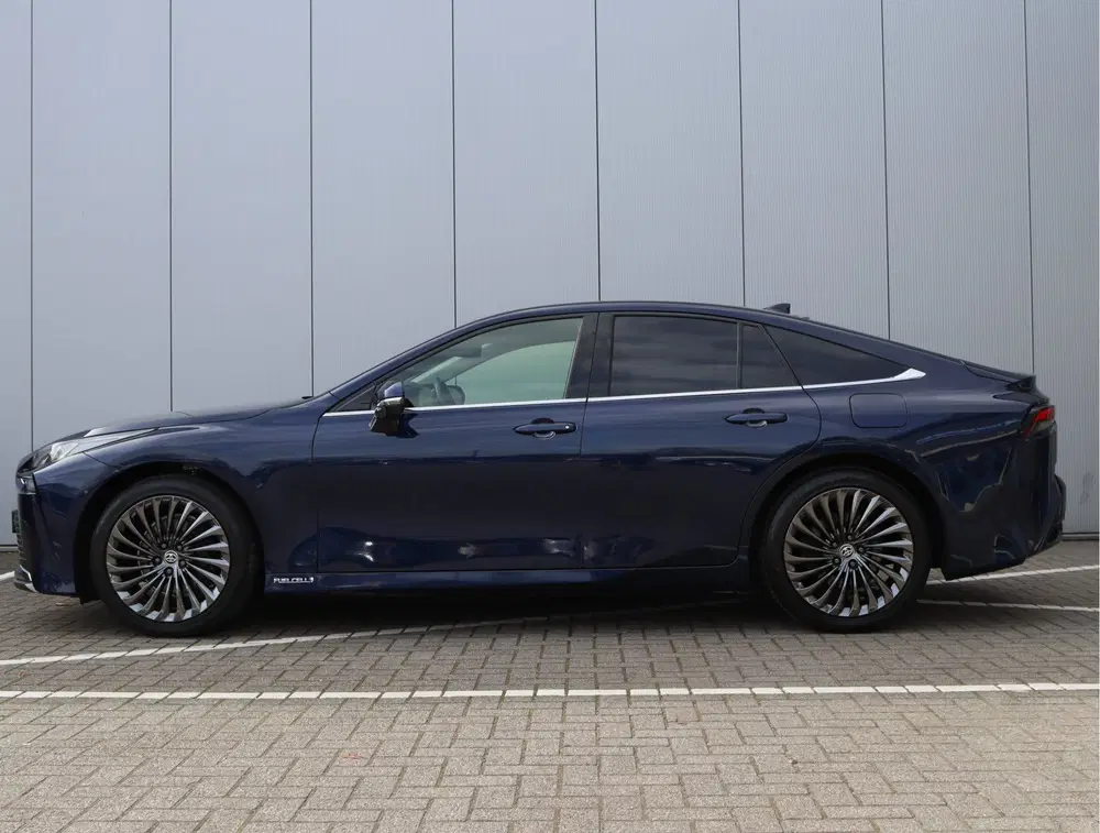 Toyota Mirai Prestige uit 2023, foto 18