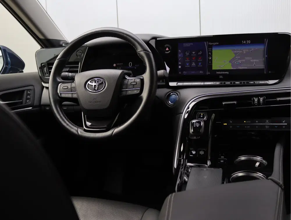 Toyota Mirai Prestige uit 2023, foto 20