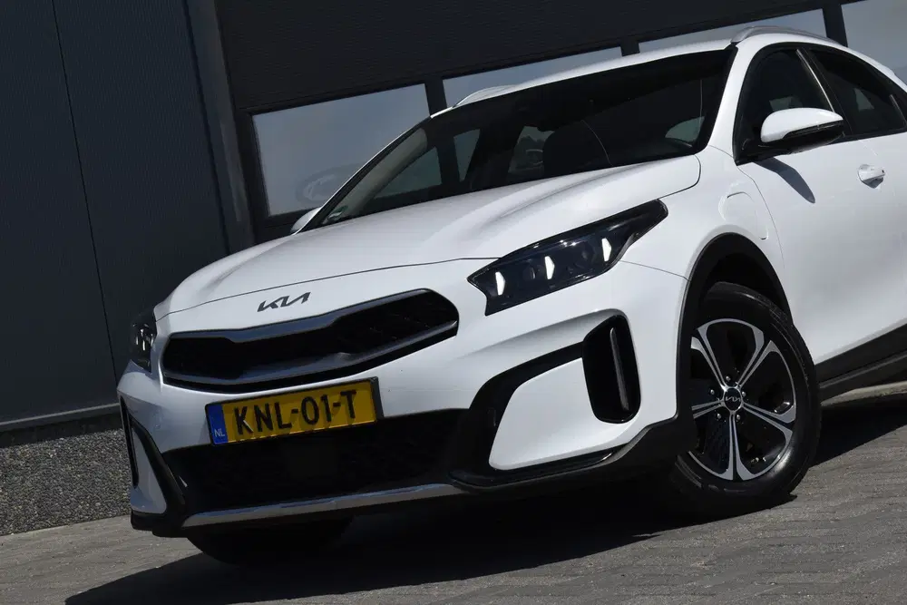 Kia XCeed 1.6 GDi PHEV DynamicLine Carplay uit 2022, foto 2