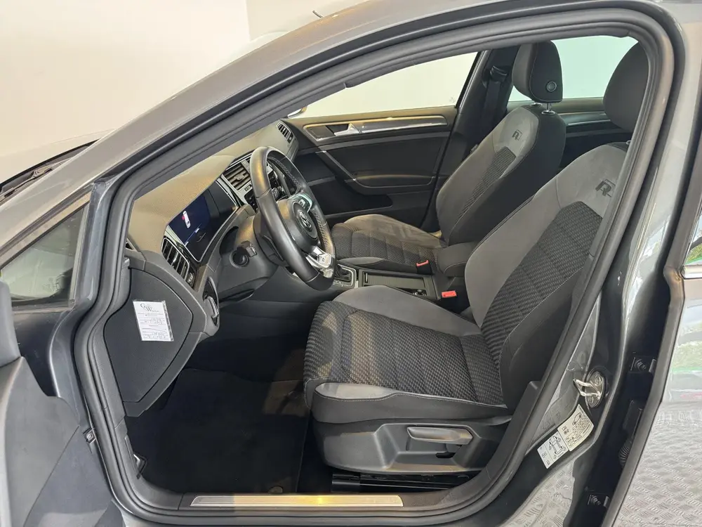 Volkswagen Golf Variant 1.5 TSI Highline Busin. R, Panoramad uit 2019, foto 13