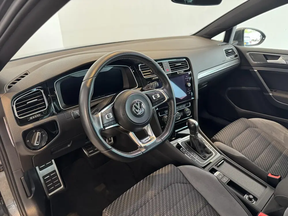 Volkswagen Golf Variant 1.5 TSI Highline Busin. R, Panoramad uit 2019, foto 2