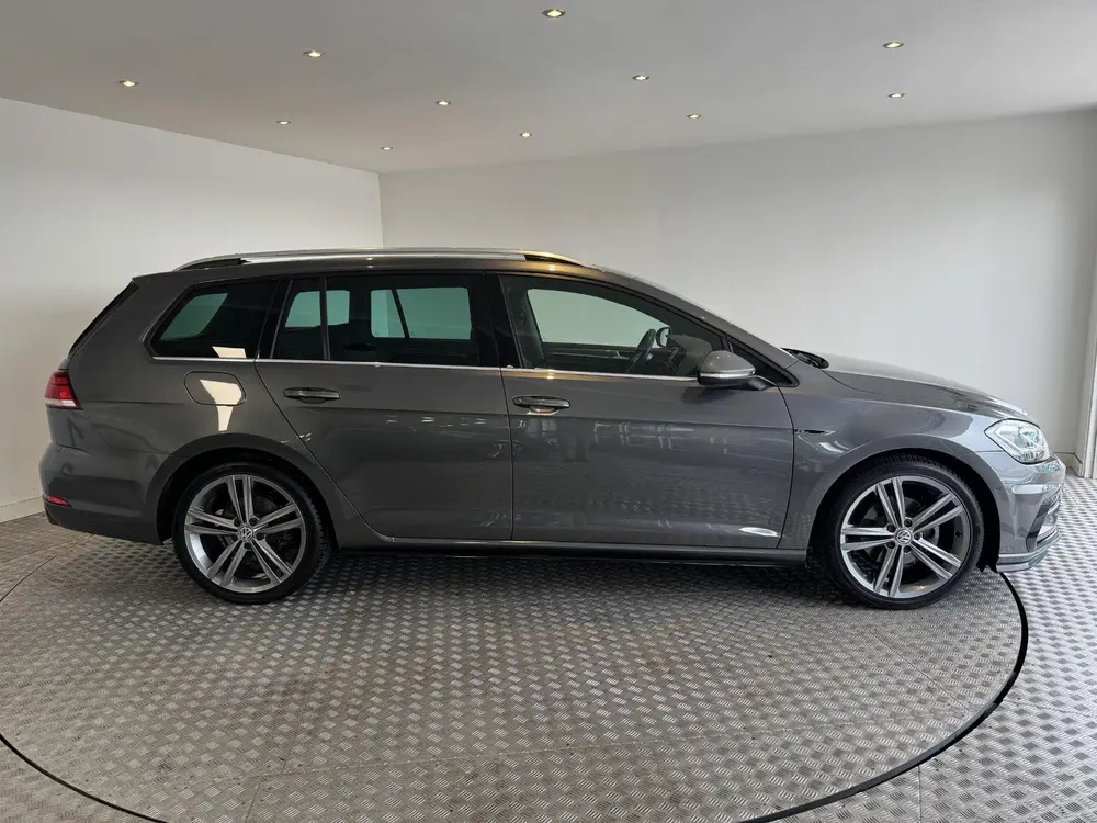 Volkswagen Golf Variant 1.5 TSI Highline Busin. R, Panoramad uit 2019, foto 6