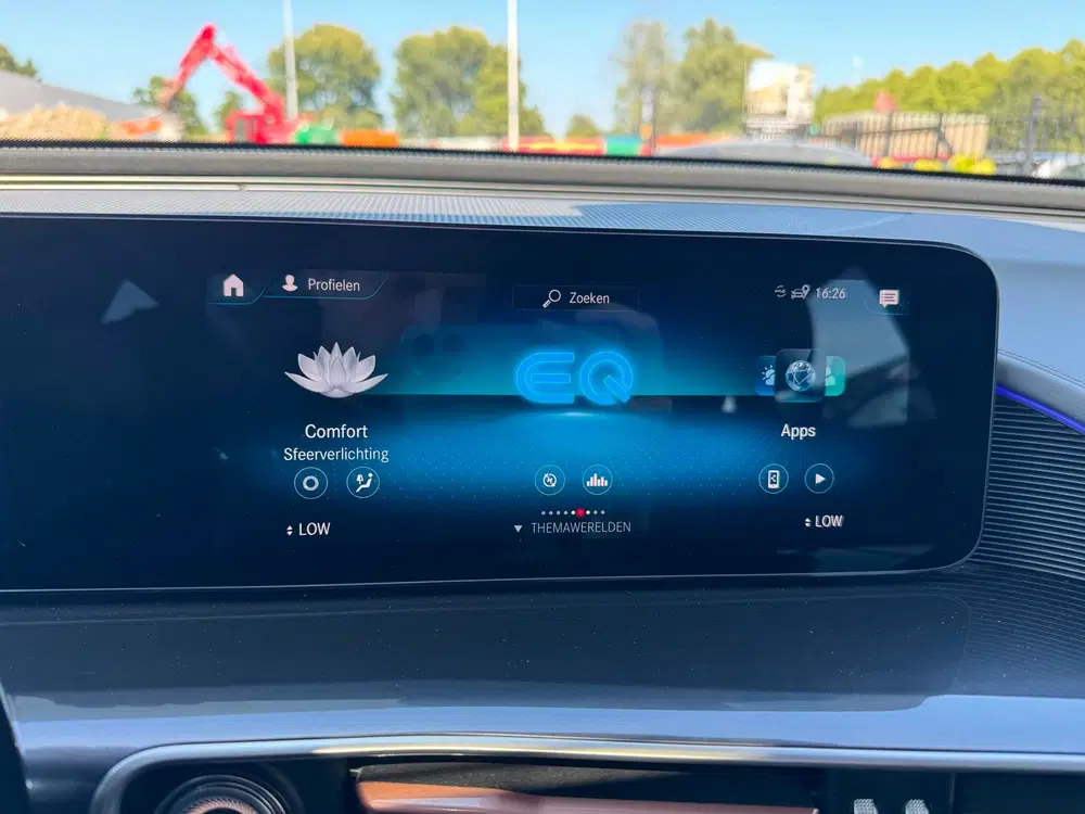 Mercedes-Benz EQC 400 4MATIC Premium 80 kWh uit 2021, foto 19