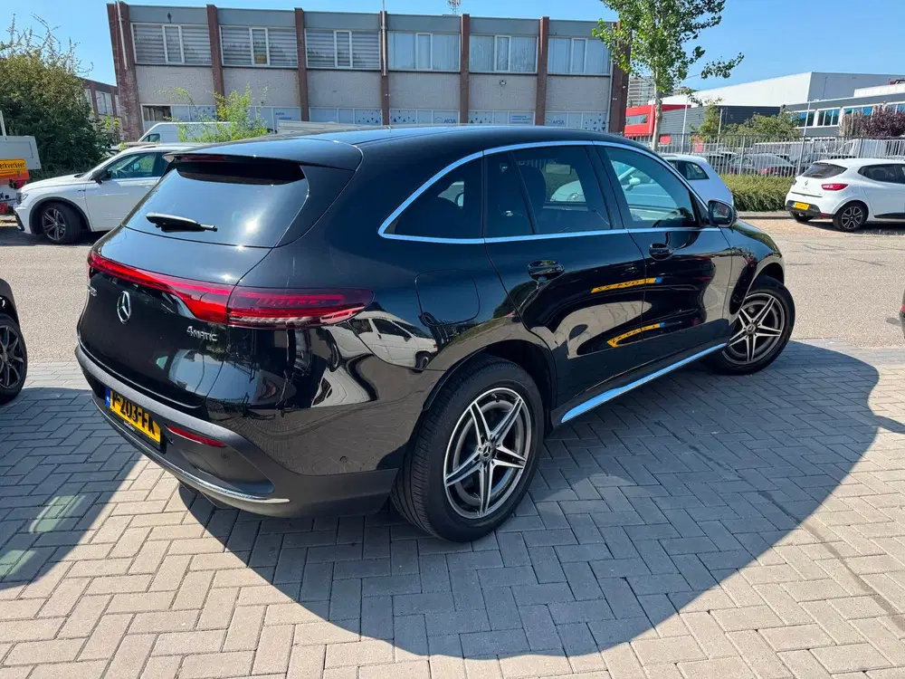 Mercedes-Benz EQC 400 4MATIC Premium 80 kWh uit 2021, foto 6