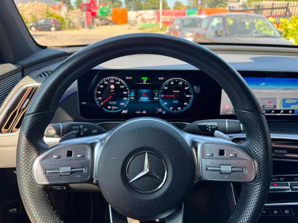 Mercedes-Benz EQC 400 4MATIC Premium 80 kWh uit 2021, foto 9