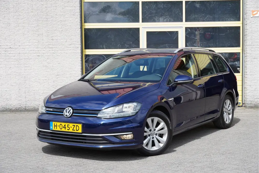 Volkswagen Golf Variant 1.5 TSI Highline BJ2020 Lmv 16" | Le uit 2020