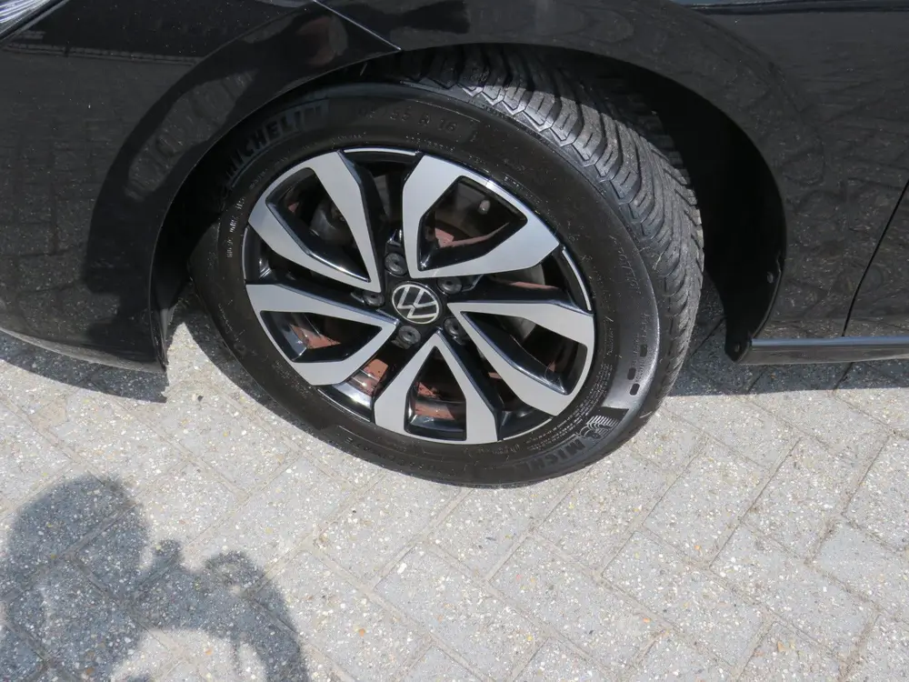 Volkswagen Golf 1.0 TSI 110Pk Life * Rijklaarprijs incl. gar uit 2021, foto 16