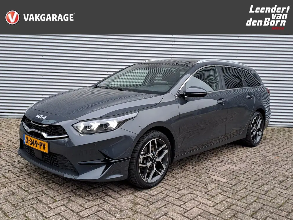 Kia Ceed 1.0 T-GDi ExecutiveLine Navigatie GROOT uit 2024