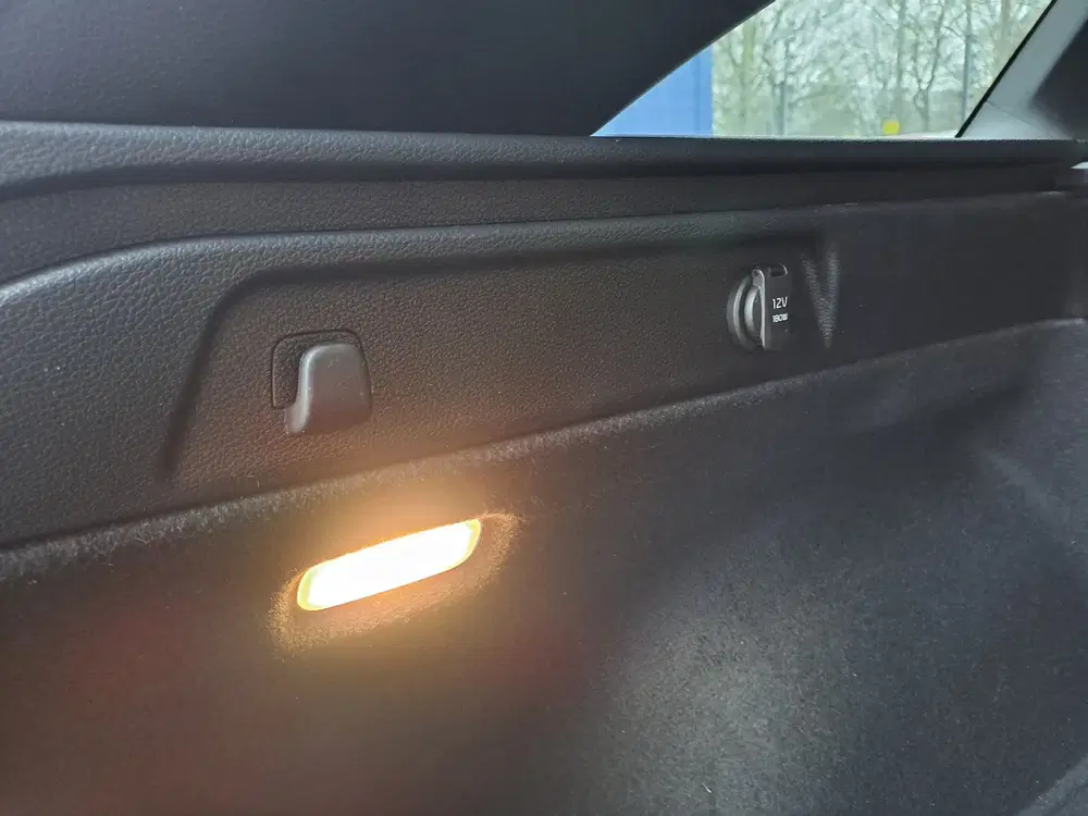 Kia Ceed 1.0 T-GDi ExecutiveLine Navigatie GROOT uit 2024, foto 9