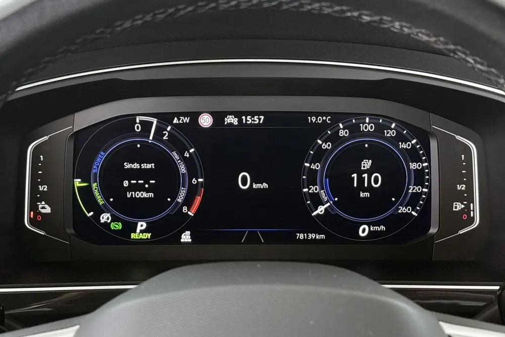 Volkswagen Tiguan 1.4 TSI eHybrid R-Line Trekhaak Camera Sto uit 2022, foto 12