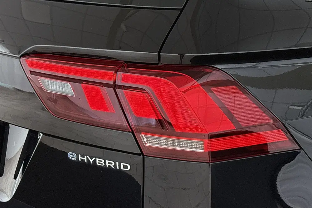 Volkswagen Tiguan 1.4 TSI eHybrid R-Line Trekhaak Camera Sto uit 2022, foto 20