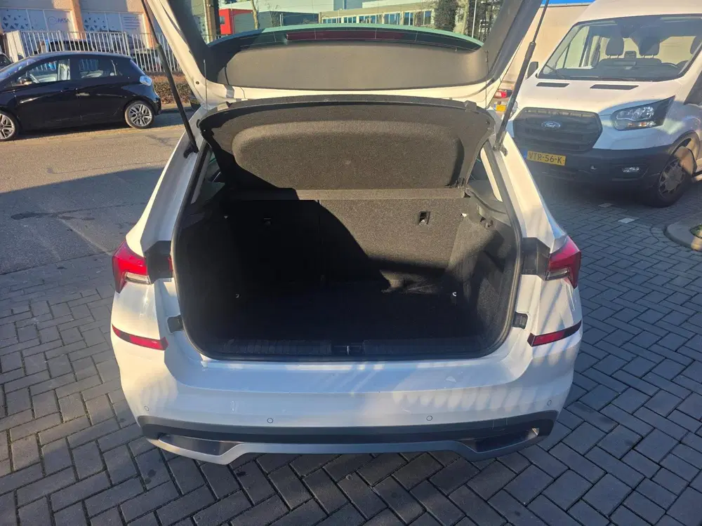 Skoda Kamiq 1.5 TSI ACT Sport Business uit 2020, foto 7