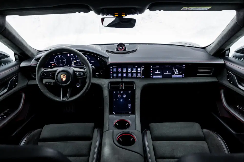 Porsche Taycan GTS 93 kWh uit 2022, foto 17