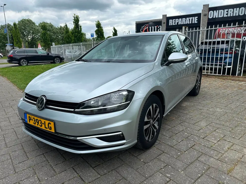Volkswagen Golf 1.0 TSI Comfortline Business uit 2019