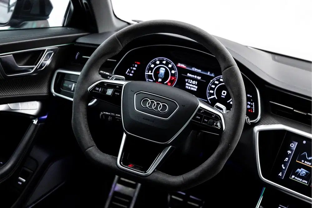 Audi RS6 4.0 V8 Quattro uit 2022, foto 19