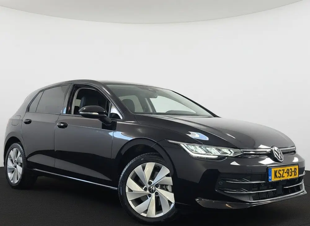 Volkswagen Golf 1.5 eHybrid 204PK [PHEV] LIFE NAVI/CARPLAY/C uit 2025, foto 3