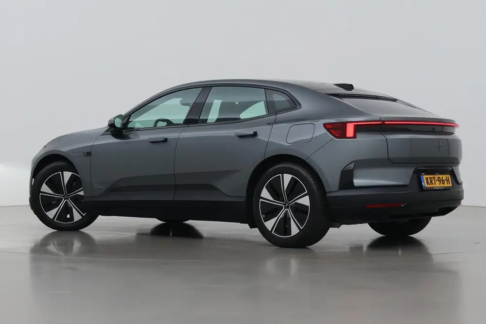 Polestar 4 Long Range Single Motor Plus 100 kWh uit 2025, foto 2
