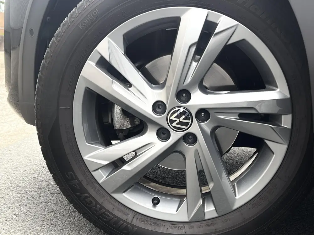 Volkswagen Taigo 1.5 TSI R-Line Business PANO ACC CLIMA LANE uit 2024, foto 8