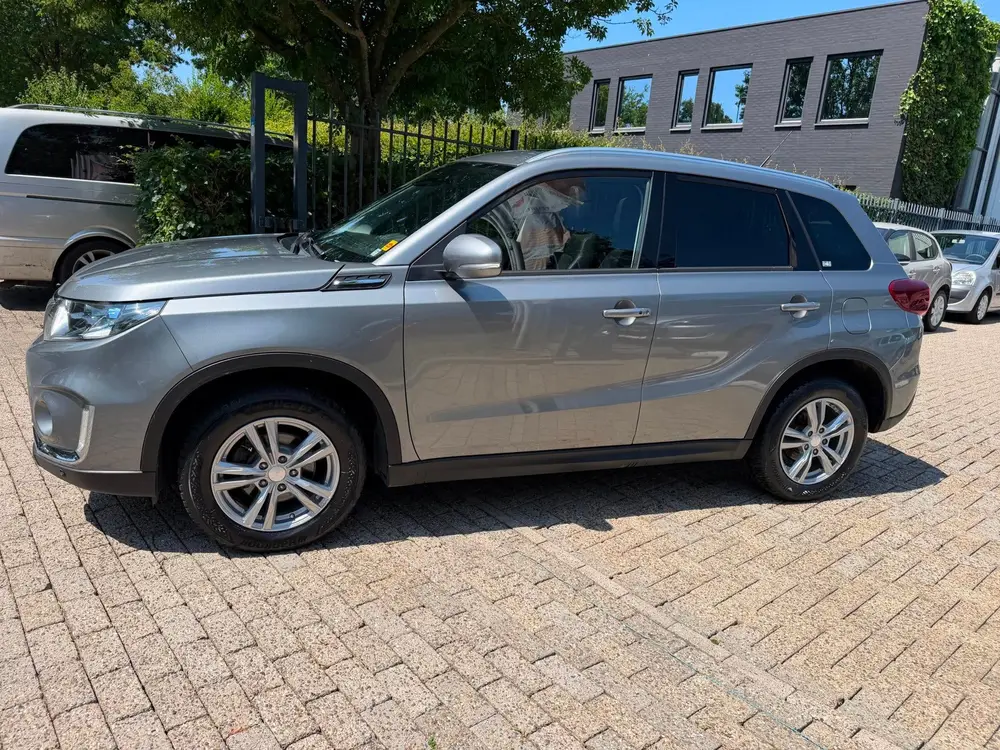 Suzuki Vitara 1.0 Boosterjet Comfort, panoramadak, clima, cr uit 2019, foto 10