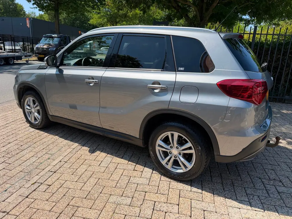 Suzuki Vitara 1.0 Boosterjet Comfort, panoramadak, clima, cr uit 2019, foto 12