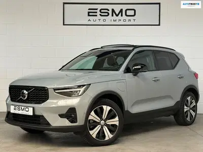 Volvo XC40 1.5 T4 Plug-in hybrid Ultimate Dark Panora uit 2023