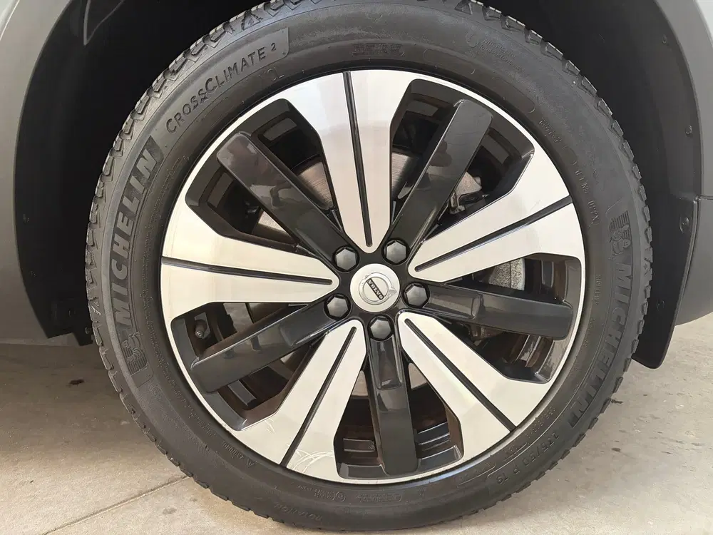 Volvo XC40 1.5 T4 Plug-in hybrid Ultimate Dark Panora uit 2023, foto 9