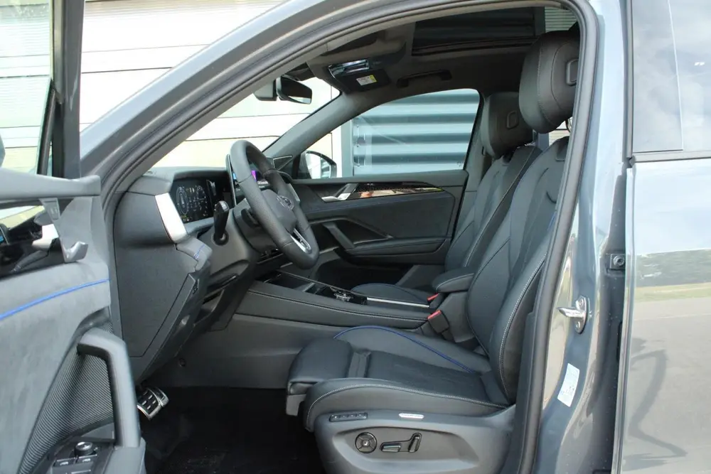 Volkswagen Tayron 1.5 eHybrid 204pk DSG R-Line Edition | Pan uit 2026, foto 20