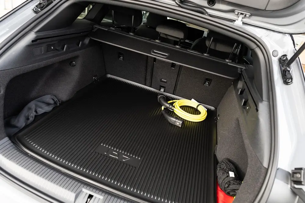 Volkswagen ID.7 Tourer 286pk Limited Edition 77 kWh | 20" Ve uit 2025, foto 16