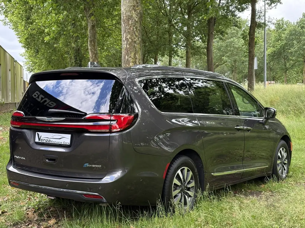 Chrysler Pacifica 3.6 V6 Hybrid PHEV LIMITED (bj 2021) uit 2021, foto 6