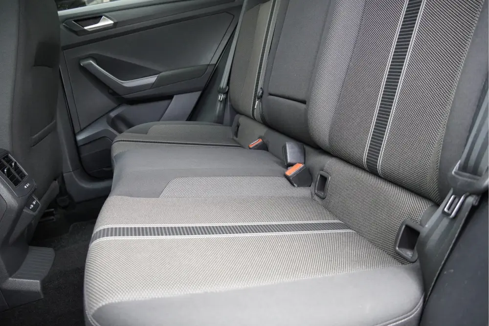 Volkswagen T-Roc 1.0 TSI Style BJ2021 Lmv 16" | Led | Pdc | uit 2021, foto 10