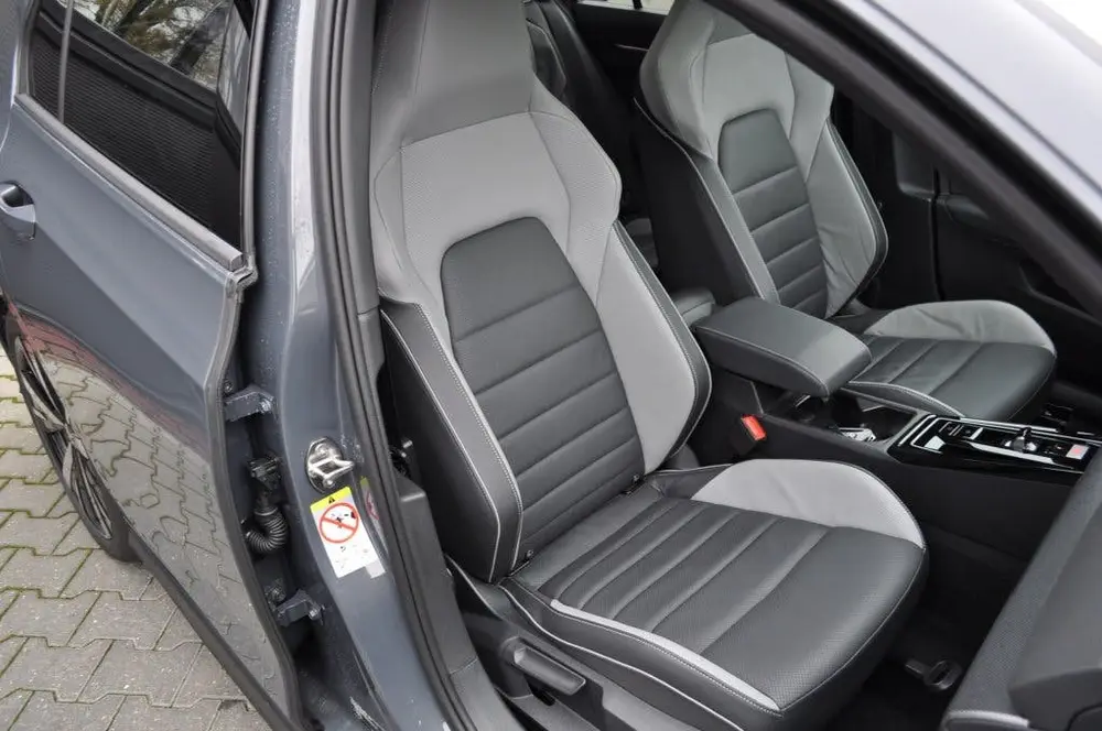 Volkswagen Golf 1.5 TSI eHybrid 272 PK GTE | Head-Up | L uit 2024, foto 13