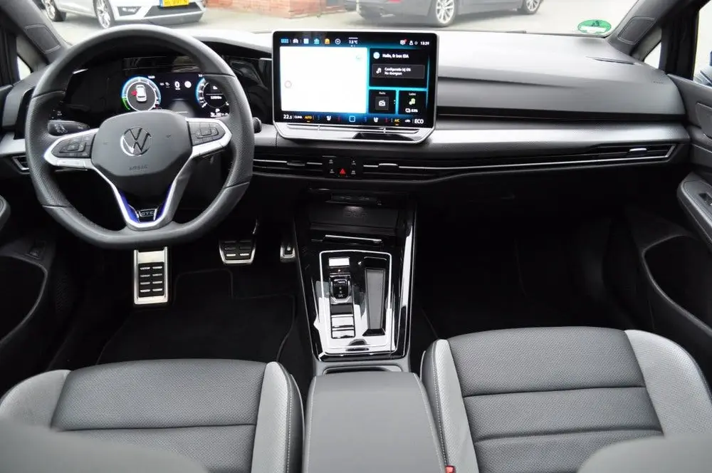 Volkswagen Golf 1.5 TSI eHybrid 272 PK GTE | Head-Up | L uit 2024, foto 2