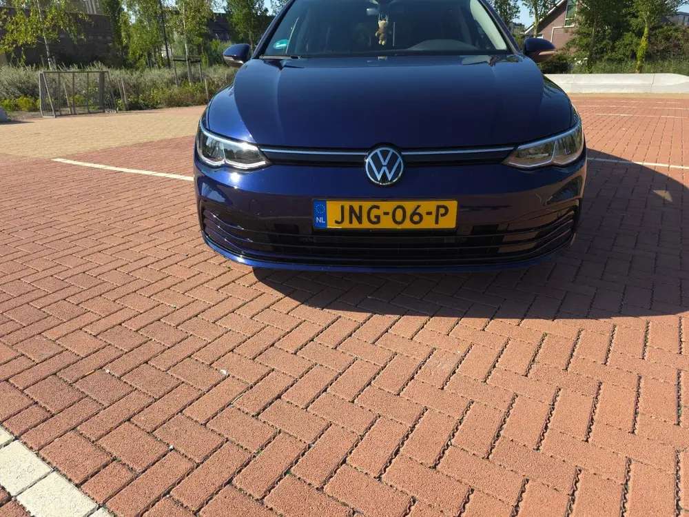 Volkswagen Golf 8 Bj 2023 uit 2023, foto 5