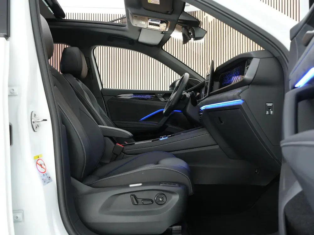 Volkswagen Tayron 1.5 eHybrid 272pk R-Line Edition |Pano|Har uit 2025, foto 5