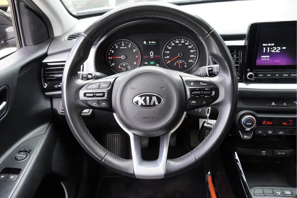Kia Stonic 1.0 T-GDi MHEV DynamicLine BJ2021 Lmv 15" uit 2021, foto 19