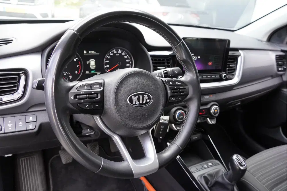 Kia Stonic 1.0 T-GDi MHEV DynamicLine BJ2021 Lmv 15" uit 2021, foto 8