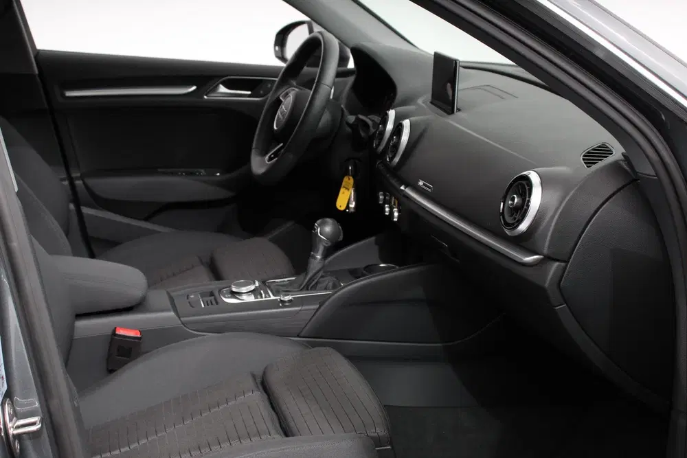 Audi A3 35 TFSI 150pk Automaat S-Line Sport Climat uit 2020, foto 10